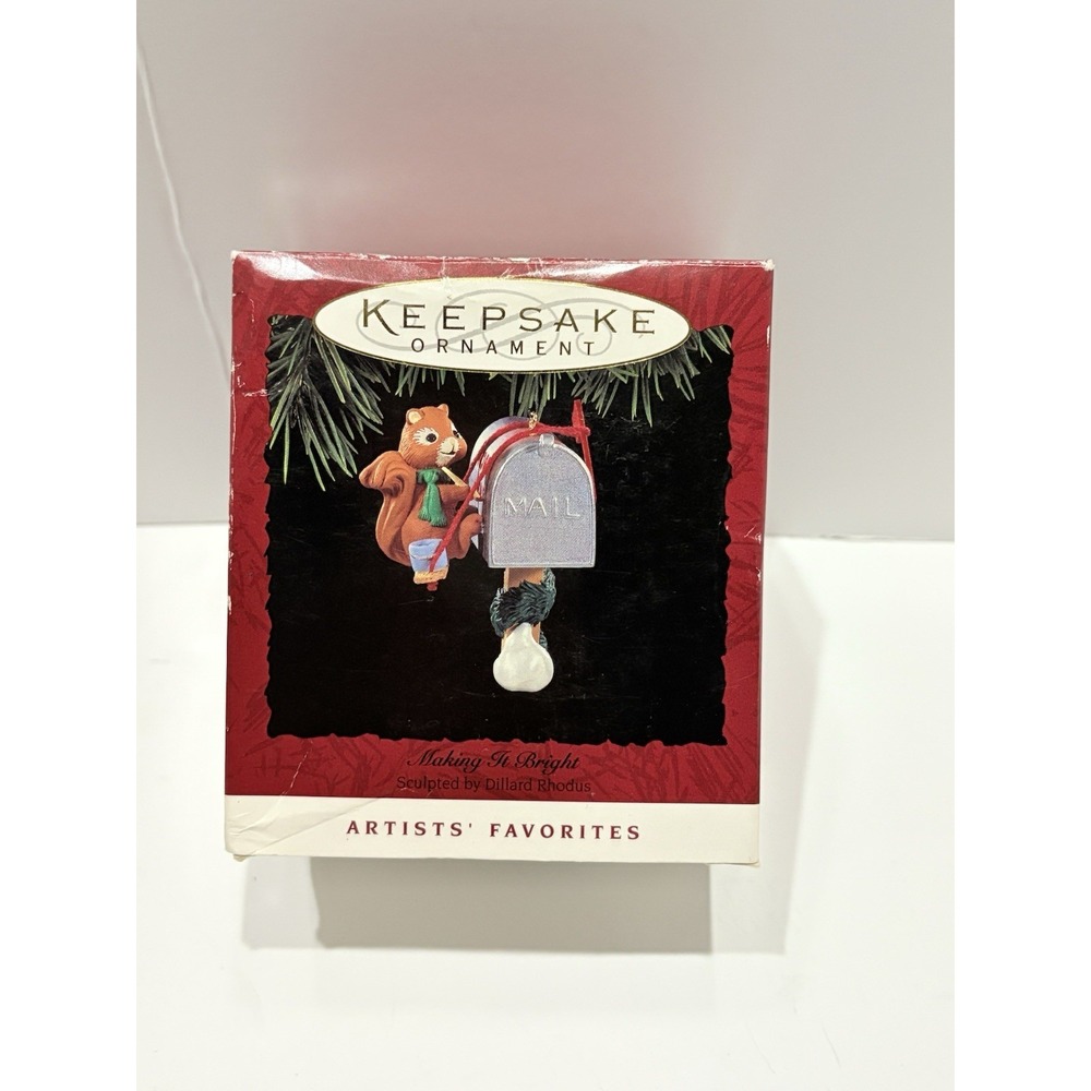 1994 Hallmark Keepsake Making It Bright -Squirrel Painting‎ Mailbox Ornament NEW